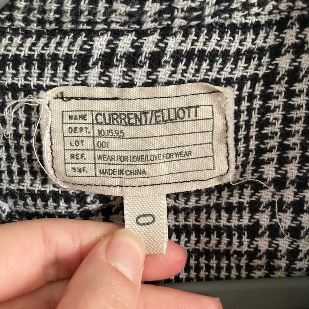 Current Elliot button down - Picture 2 of 5